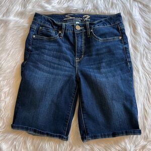 Seven7 Jean Shorts Sunset Bermuda Women’s  Size 8 Blue Denim Stretch Pockets